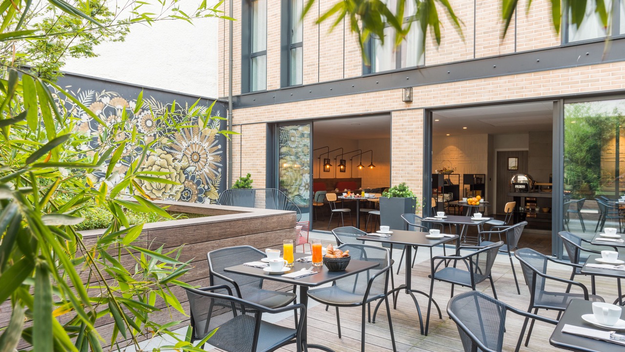 Photo of Others in Clichy