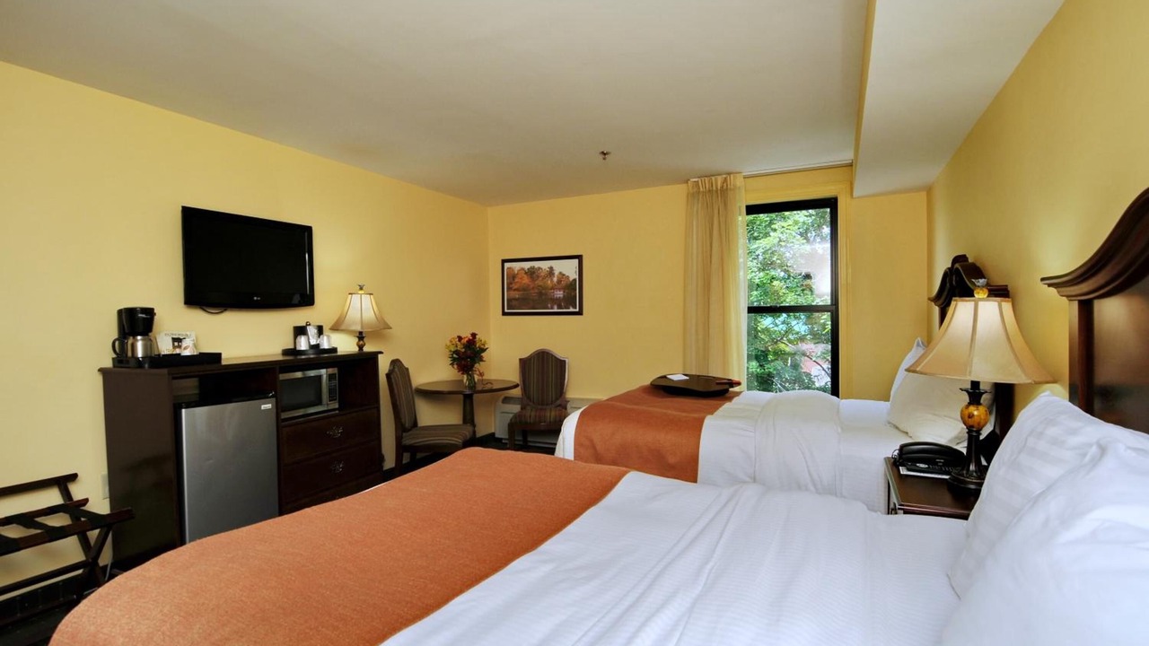 Photo of Bedroom in Downtown