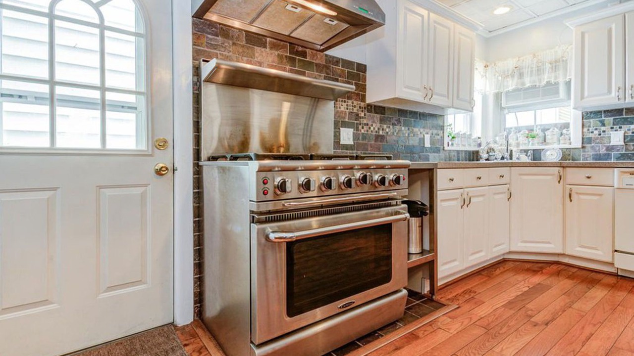 Photo of Kitchen in Ocean Grove