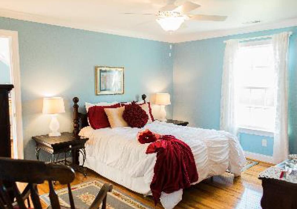 Photo of Bedroom in Pinnacle