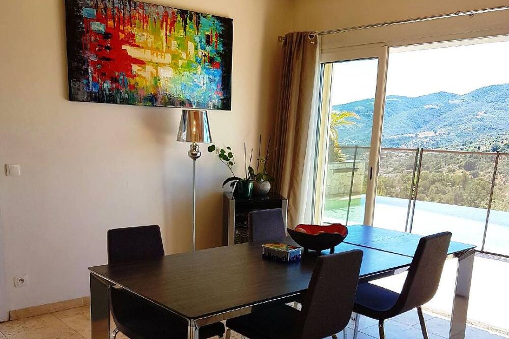 Photo of Kitchen in Auribeau-sur-Siagne