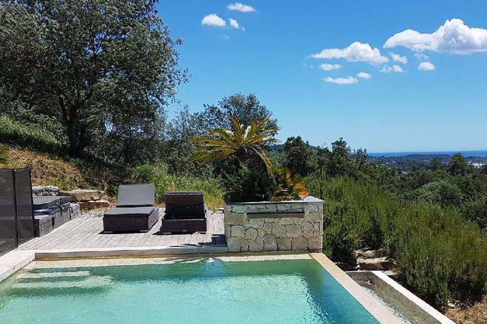 Photo of Outdoor in Auribeau-sur-Siagne