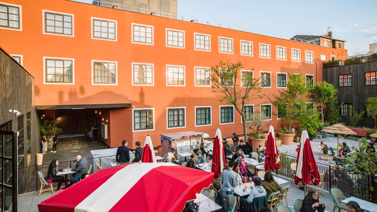 Photo of Outdoor in Les Puces de Saint-Ouen