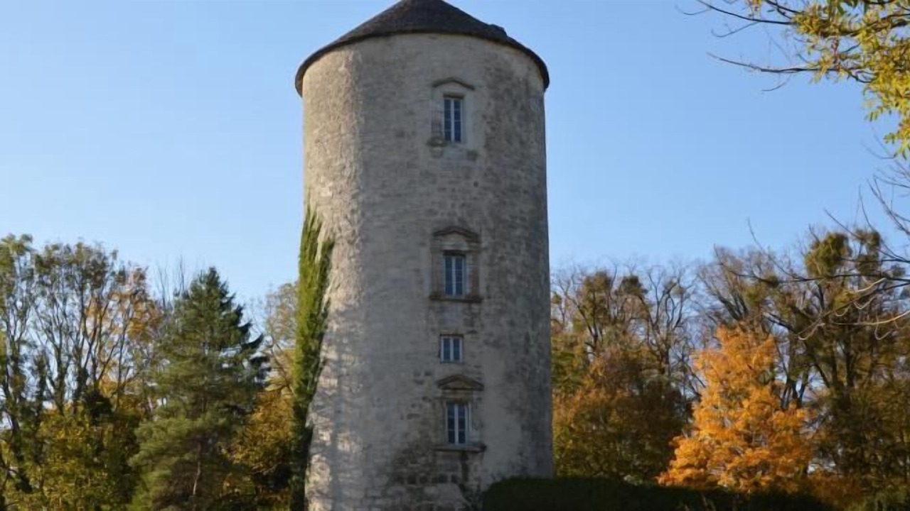 Photo of Others in Orgelet