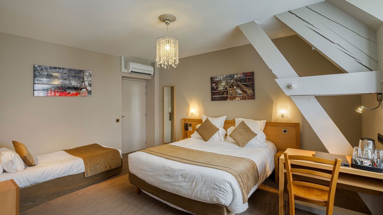 Photo of Bedroom in Orgelet