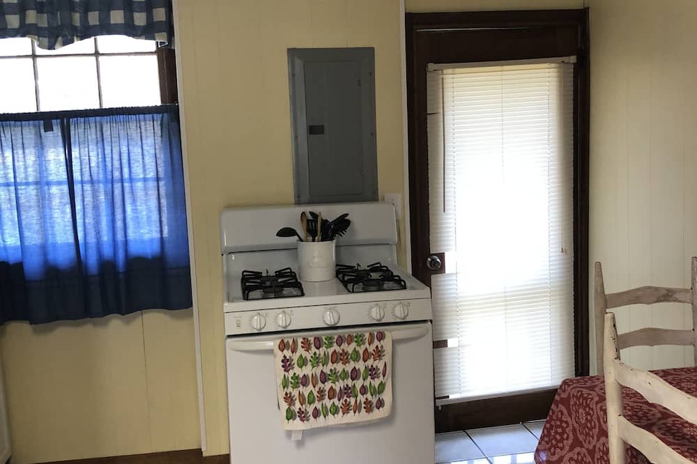 Photo of Kitchen in Centre