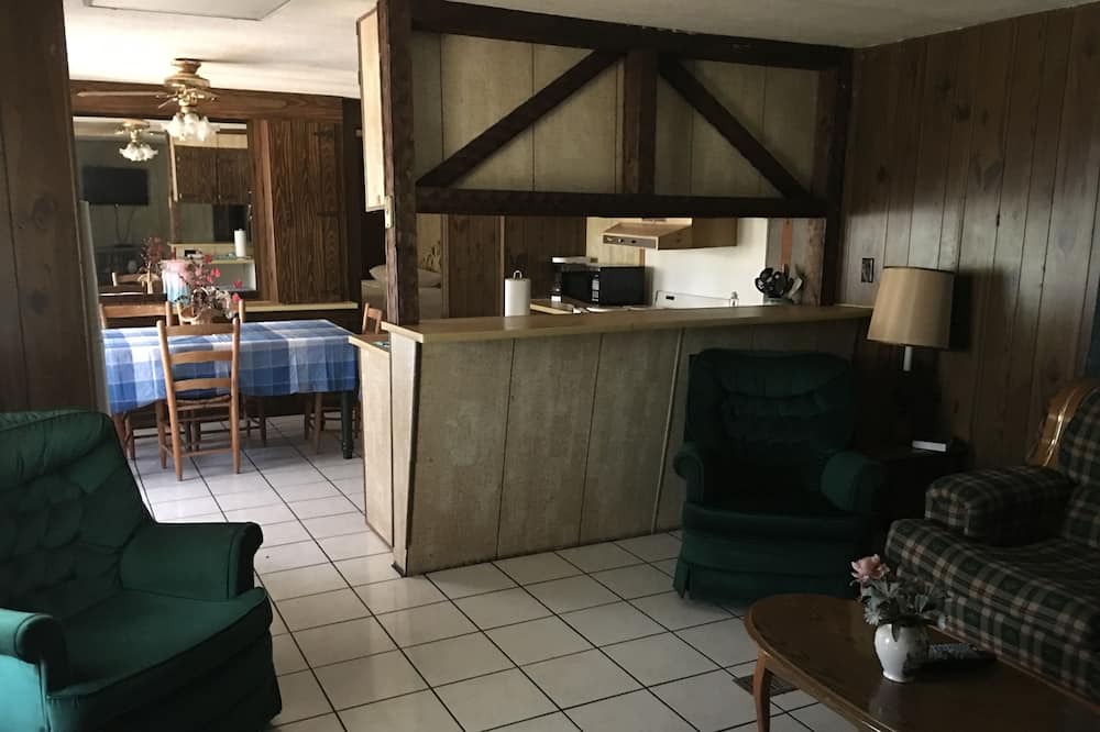 Photo of Livingroom in Centre