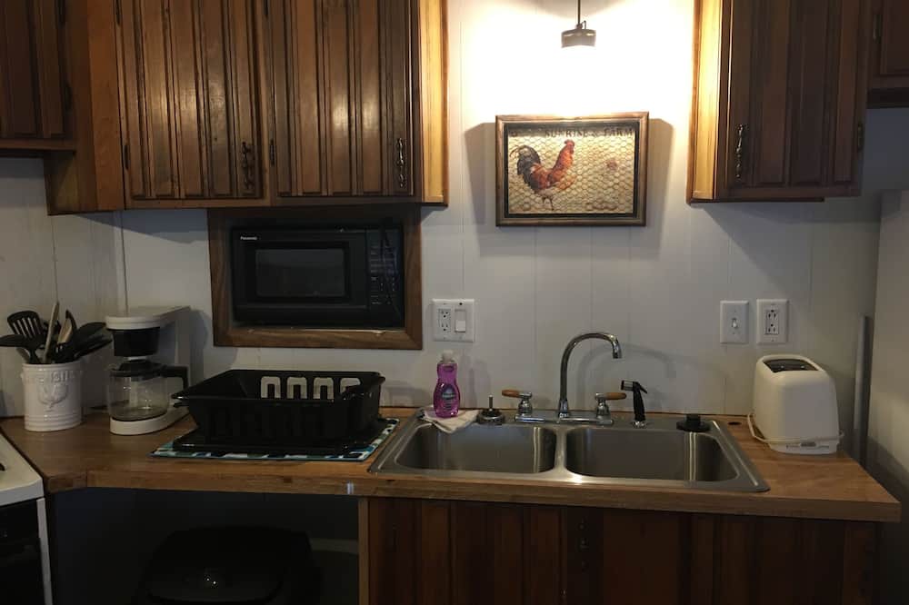 Photo of Kitchen in Centre