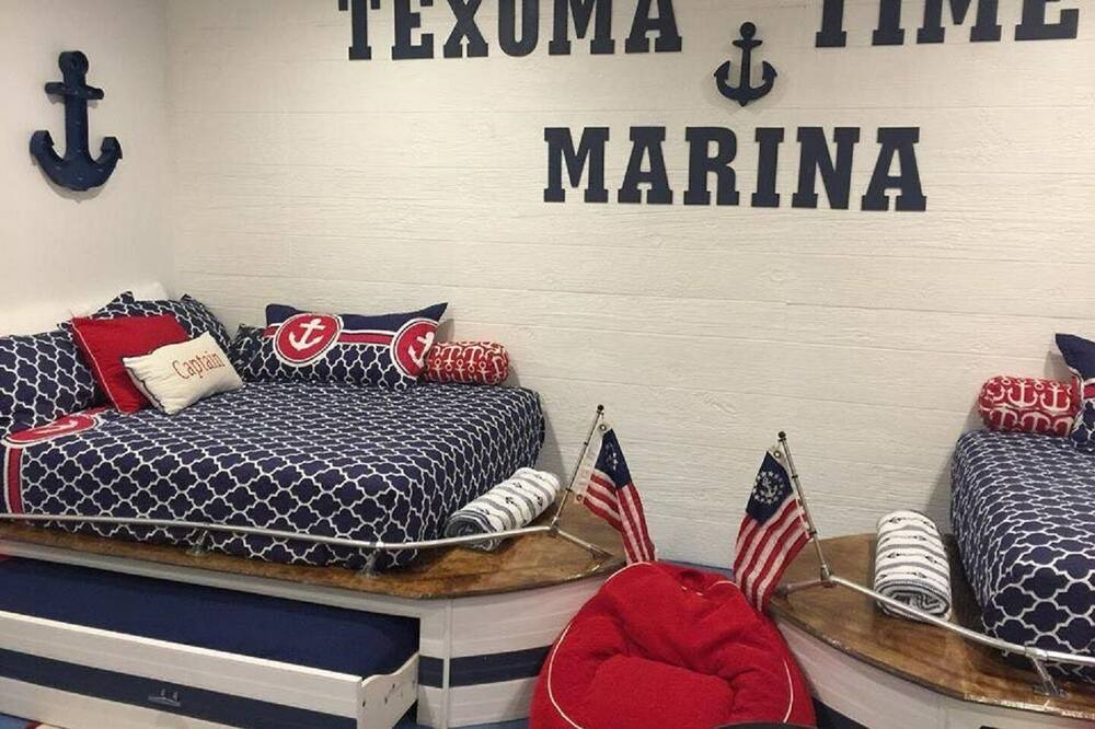 Photo of Bedroom in Pottsboro