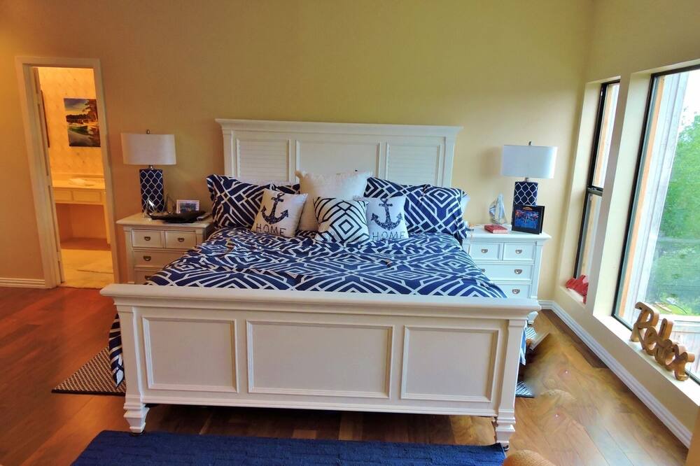 Photo of Bedroom in Pottsboro