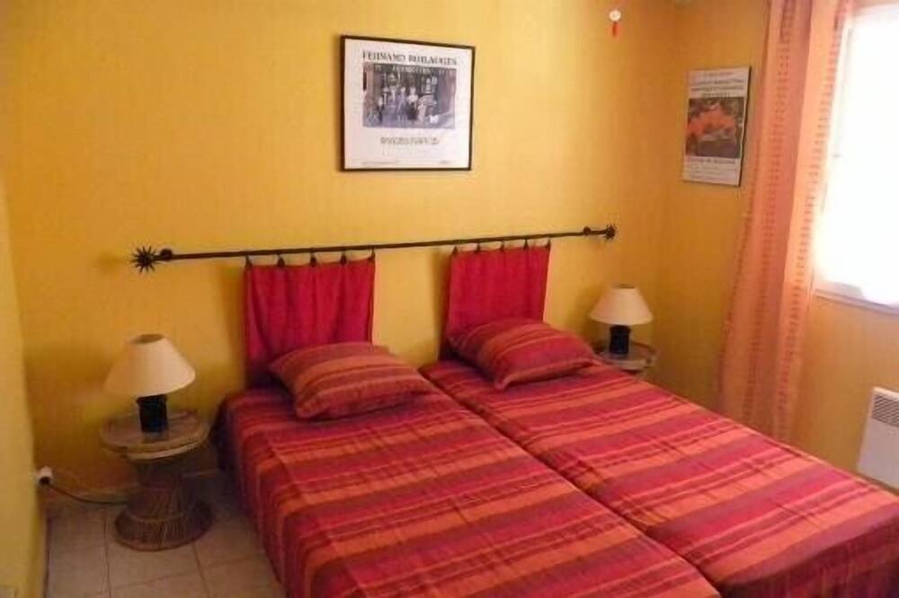 Photo of Bedroom in Alenya