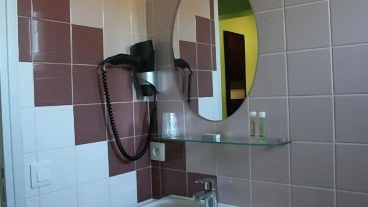 Photo of Bathroom in Amboise