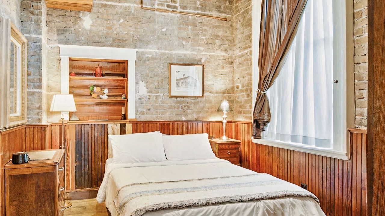 Photo of Bedroom in Treme