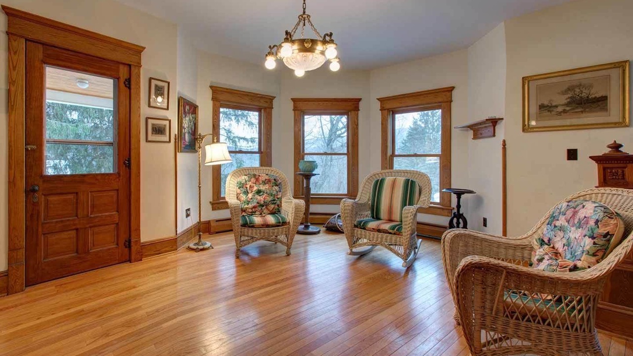 Photo of Others in Fleischmanns