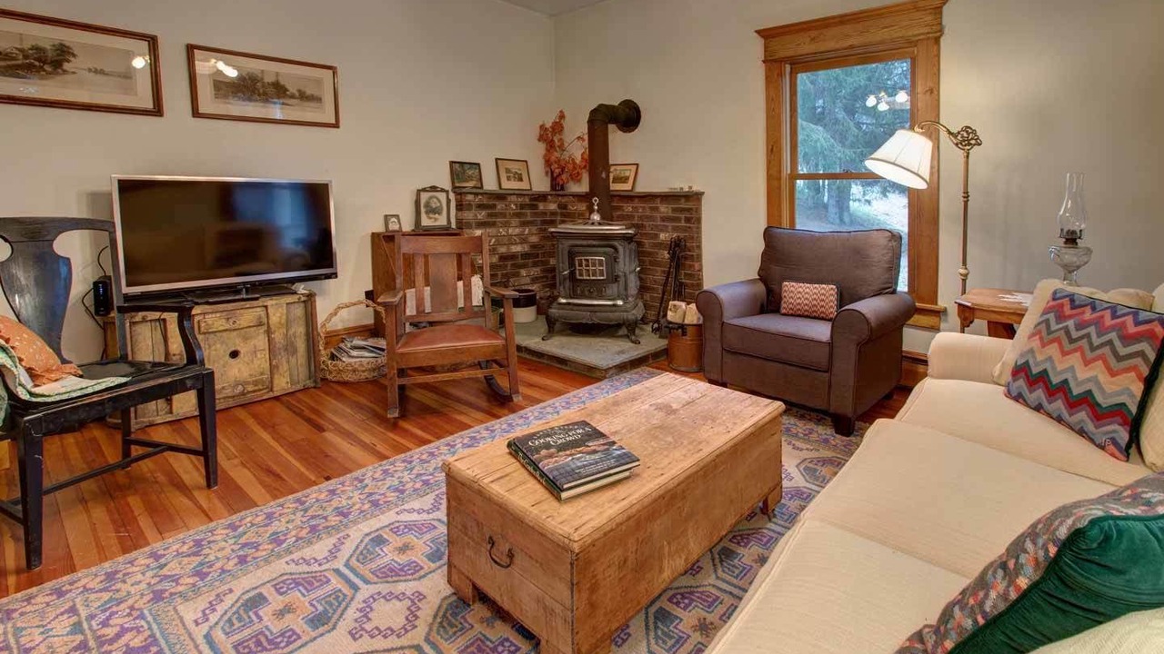 Photo of Others in Fleischmanns