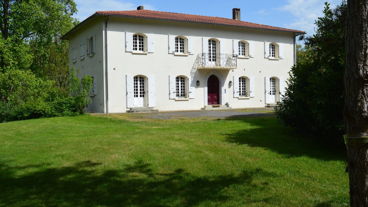 Photo of Outdoor in Arnaud-Guilhem