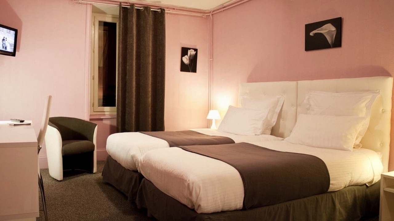 Photo of Bedroom in Pontgibaud