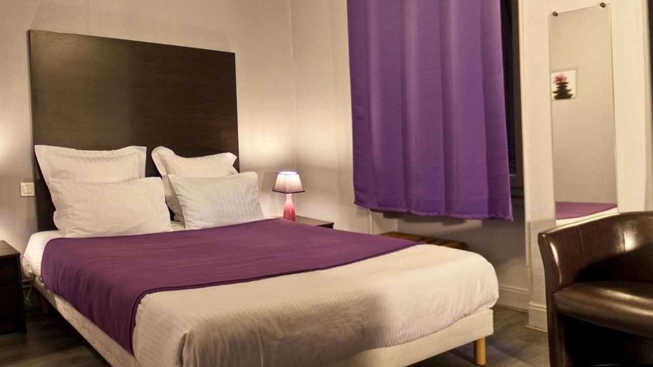 Photo of Bedroom in Pontgibaud