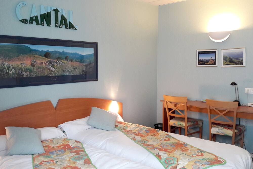 Photo of Bedroom in Riom-es-Montagnes