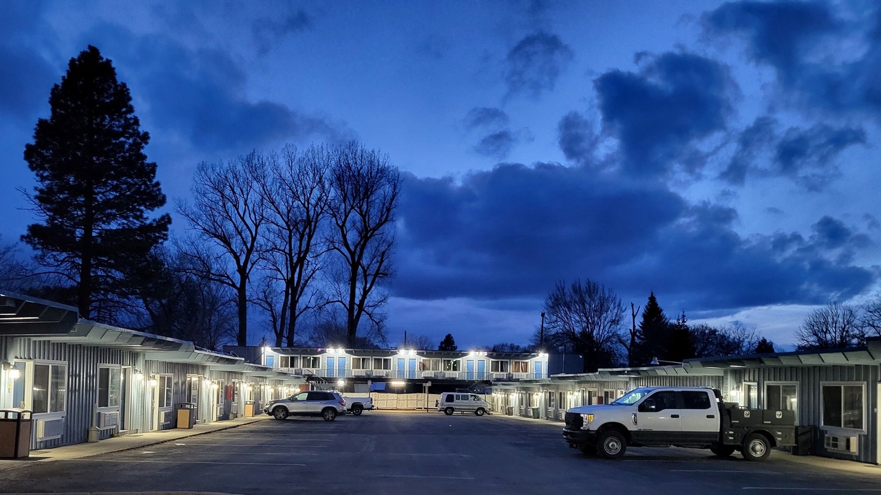 Photo of Outdoor in Lakeview