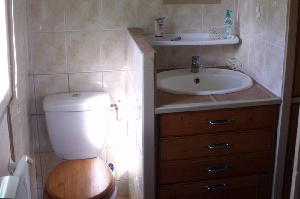 Photo of Bathroom in Saint-Gor