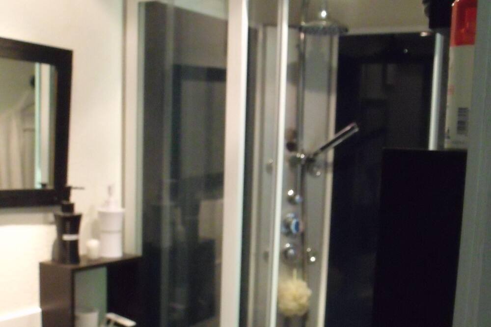 Photo of Bathroom in Saint-Gor