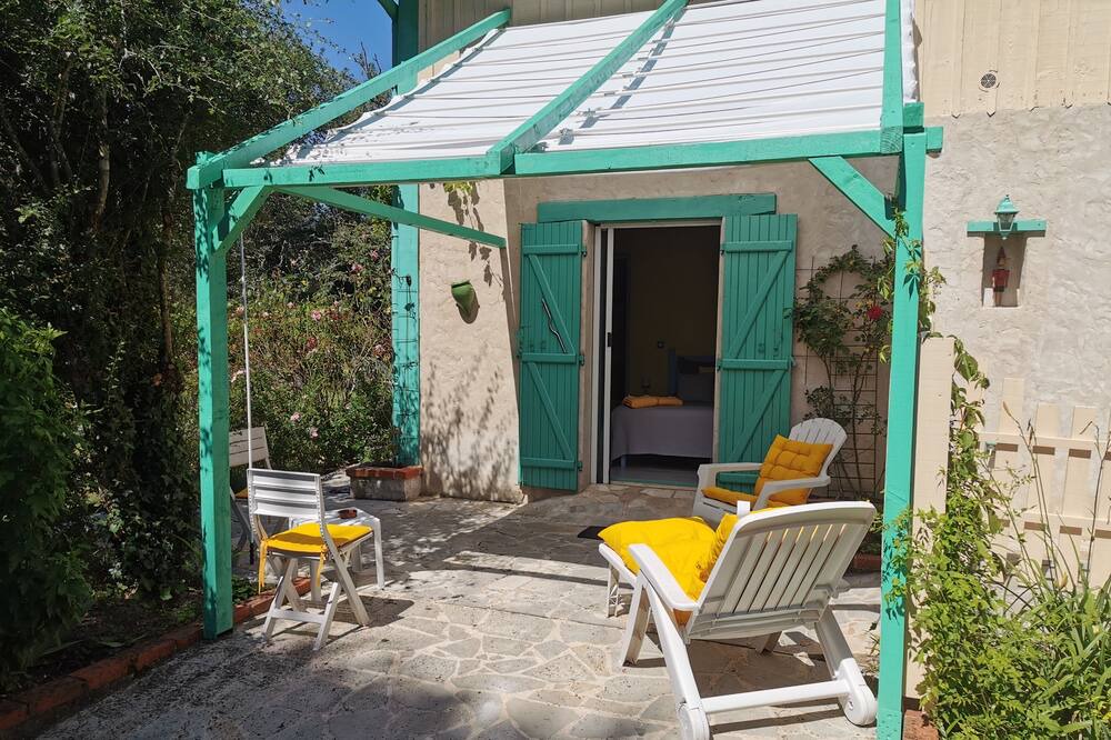 Photo of Patio Balcony in Saint-Gor