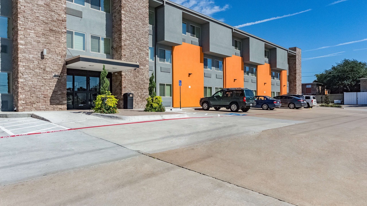 Photo of Outdoor in Plano