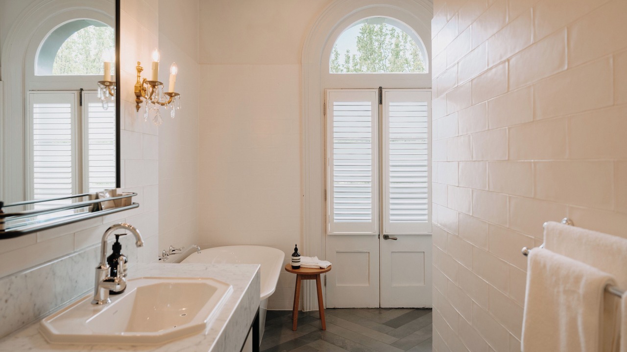 Photo of Bathroom in Crafers