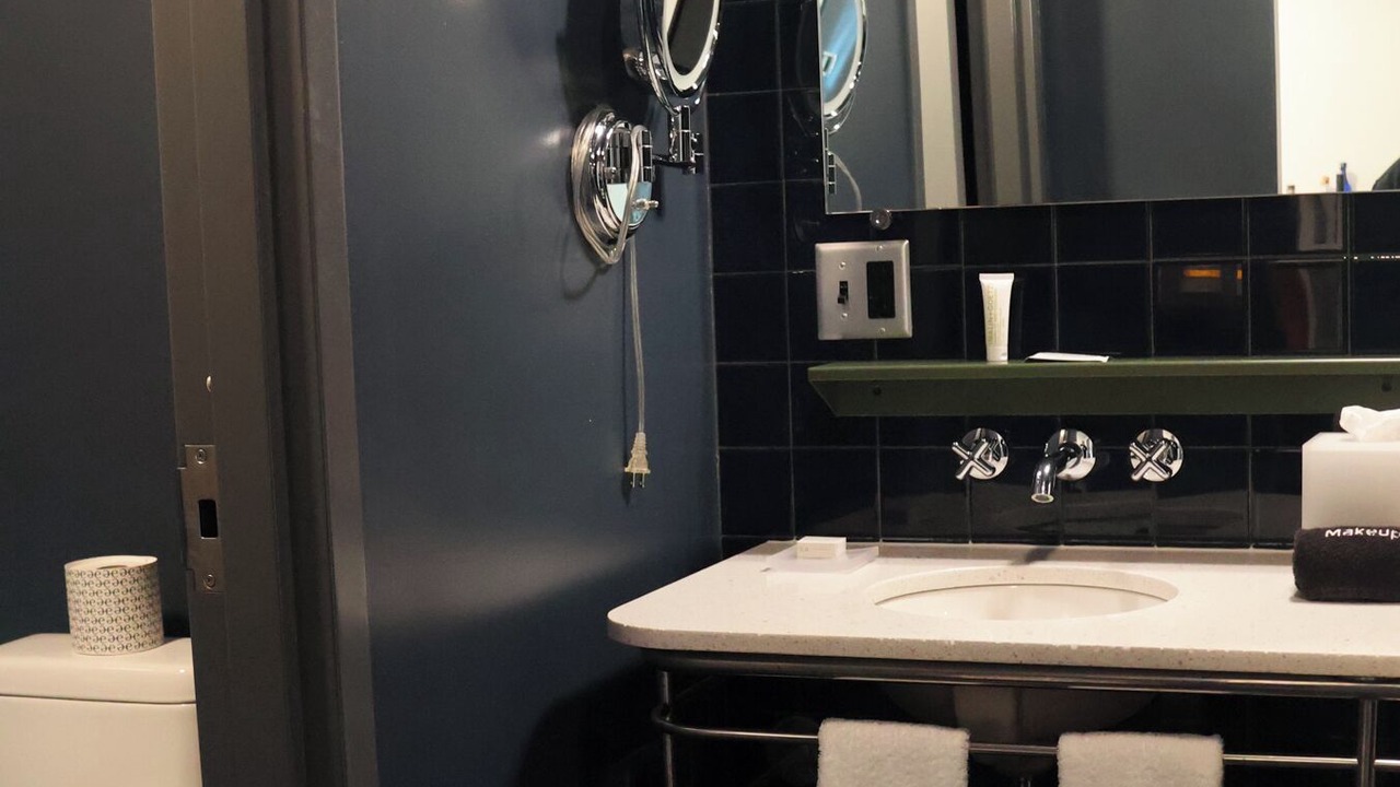 Photo of Bathroom in West Loop