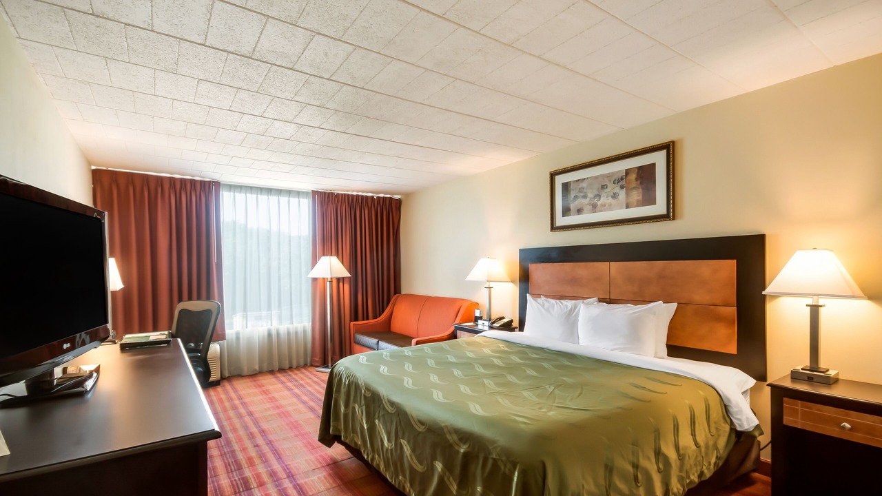 Photo of Bedroom in Exton