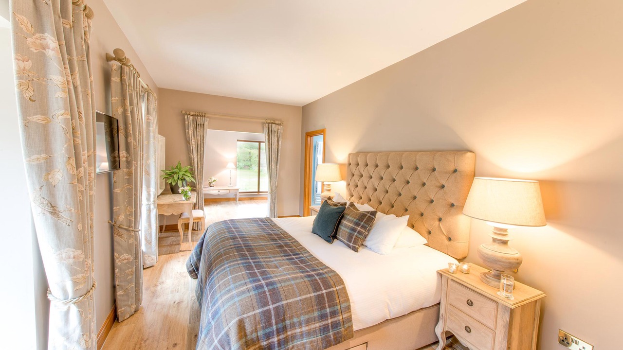 Photo of Others in Cowan Bridge