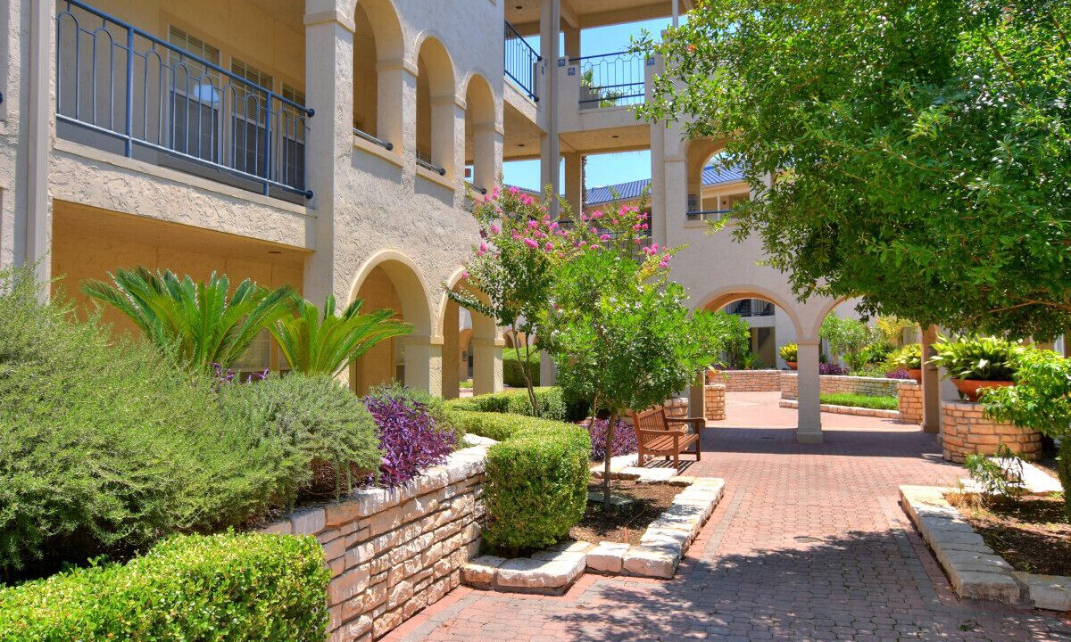 Photo of Outdoor in Highland Lake Estates