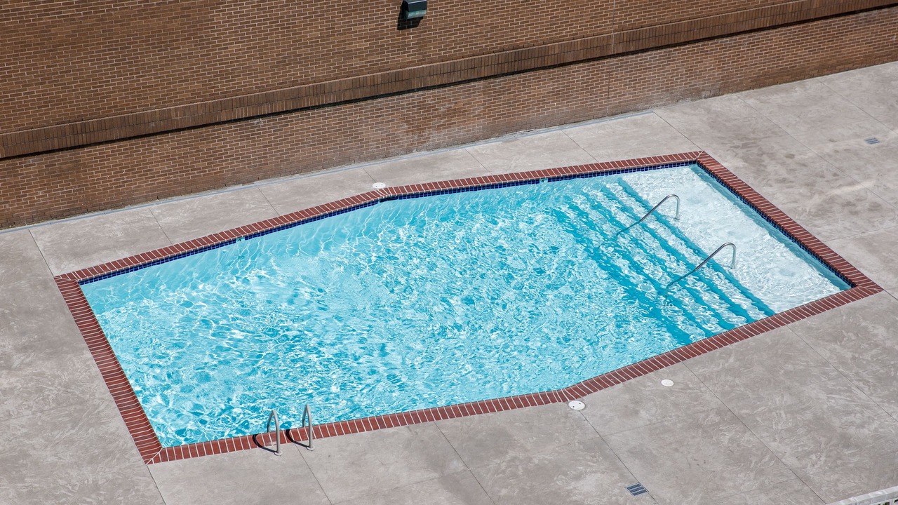 Photo of Outdoor in Freret