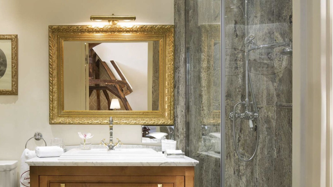 Photo of Bathroom in Sepmes