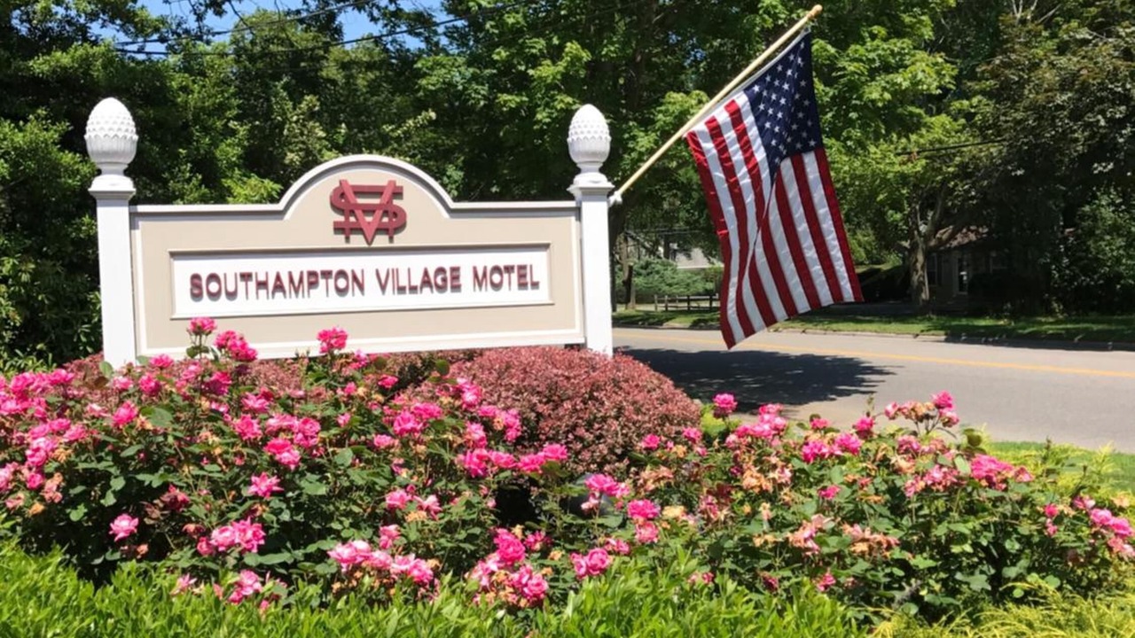 Photo of Outdoor in Village of Southampton