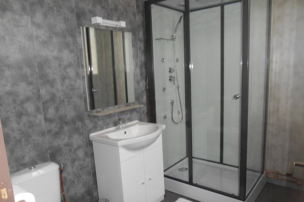 Photo of Bathroom in Loon-Plage