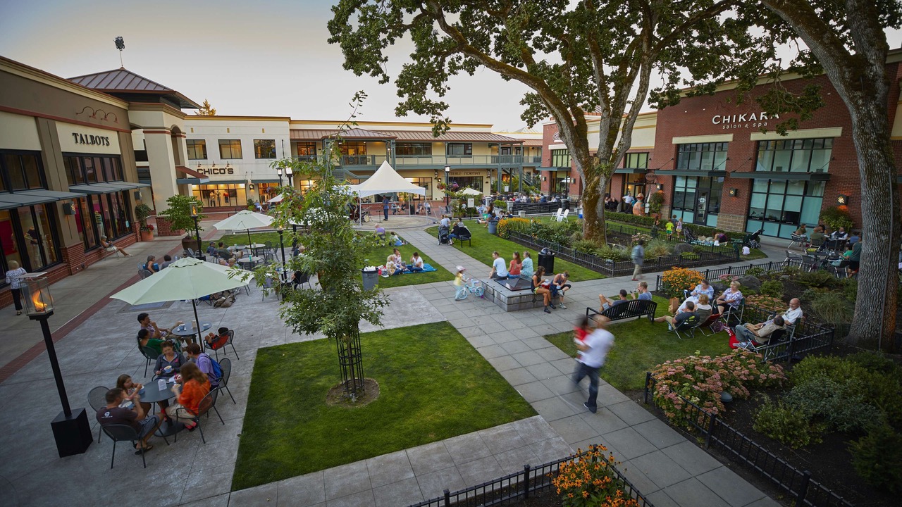 Photo of Outdoor in Cal Young