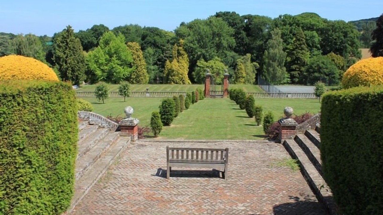 Photo of Others in Faversham