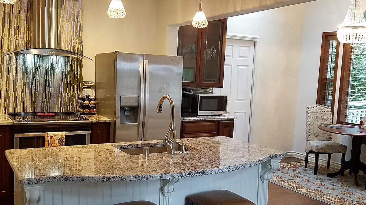 Photo of Kitchen in Clinton