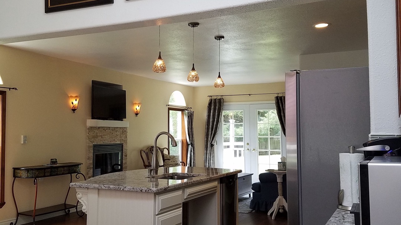 Photo of Others in Clinton