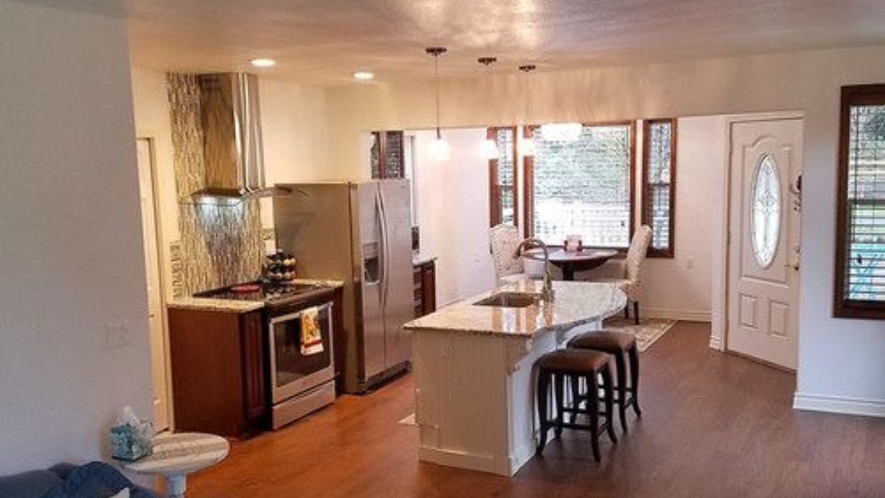 Photo of Bathroom in Clinton