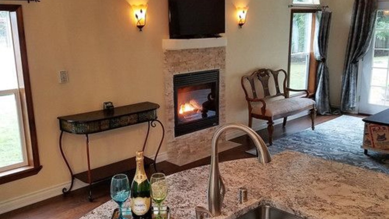 Photo of Bathroom in Clinton