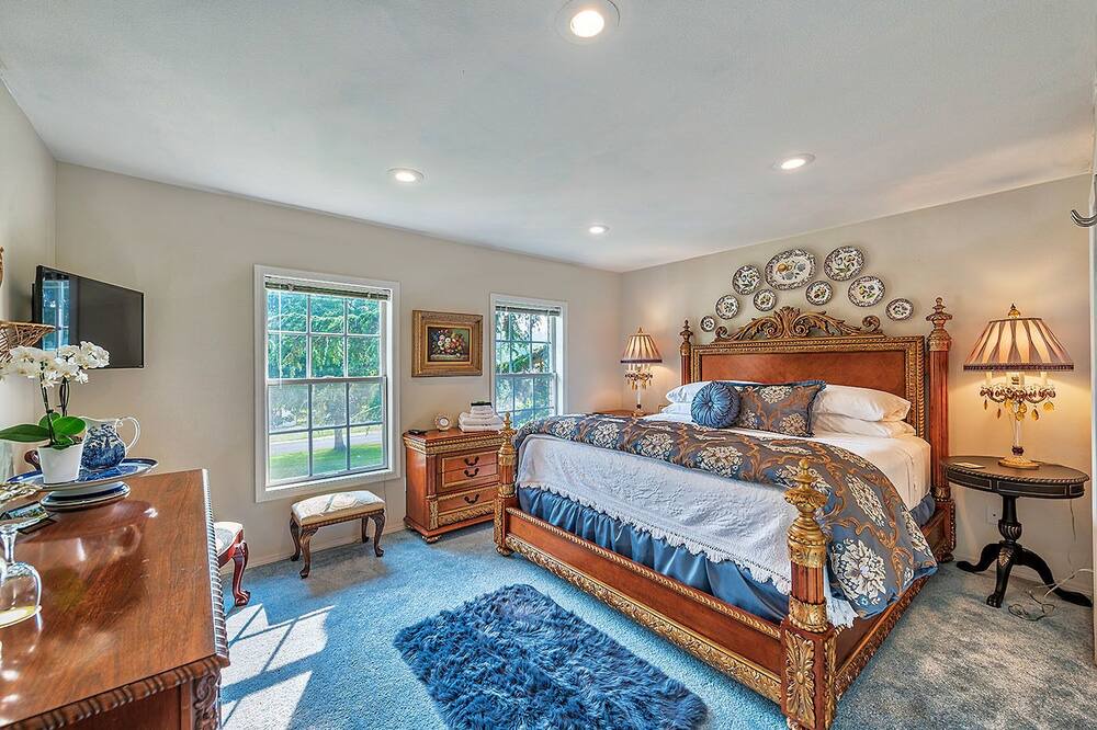 Photo of Bedroom in Camano Island