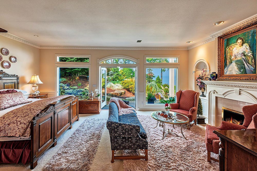 Photo of Bedroom in Camano Island