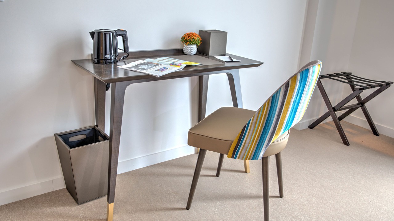 Photo of Bedroom in Meru