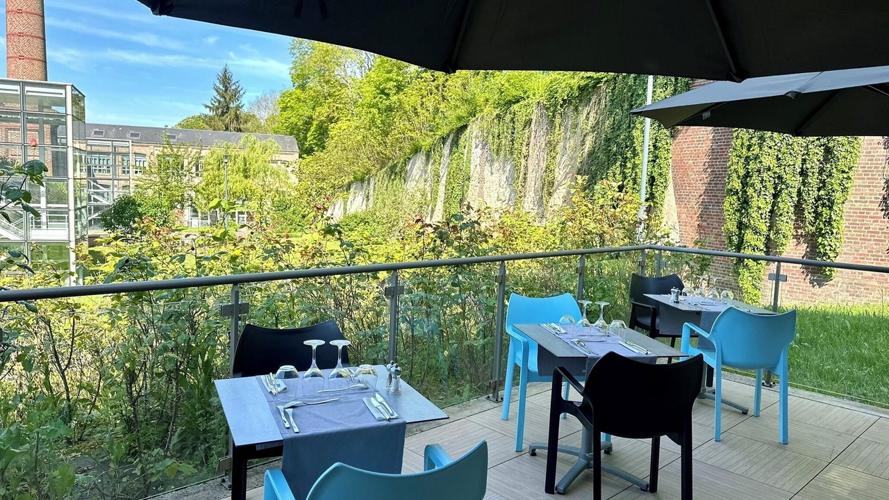 Photo of Patio Balcony in Meru