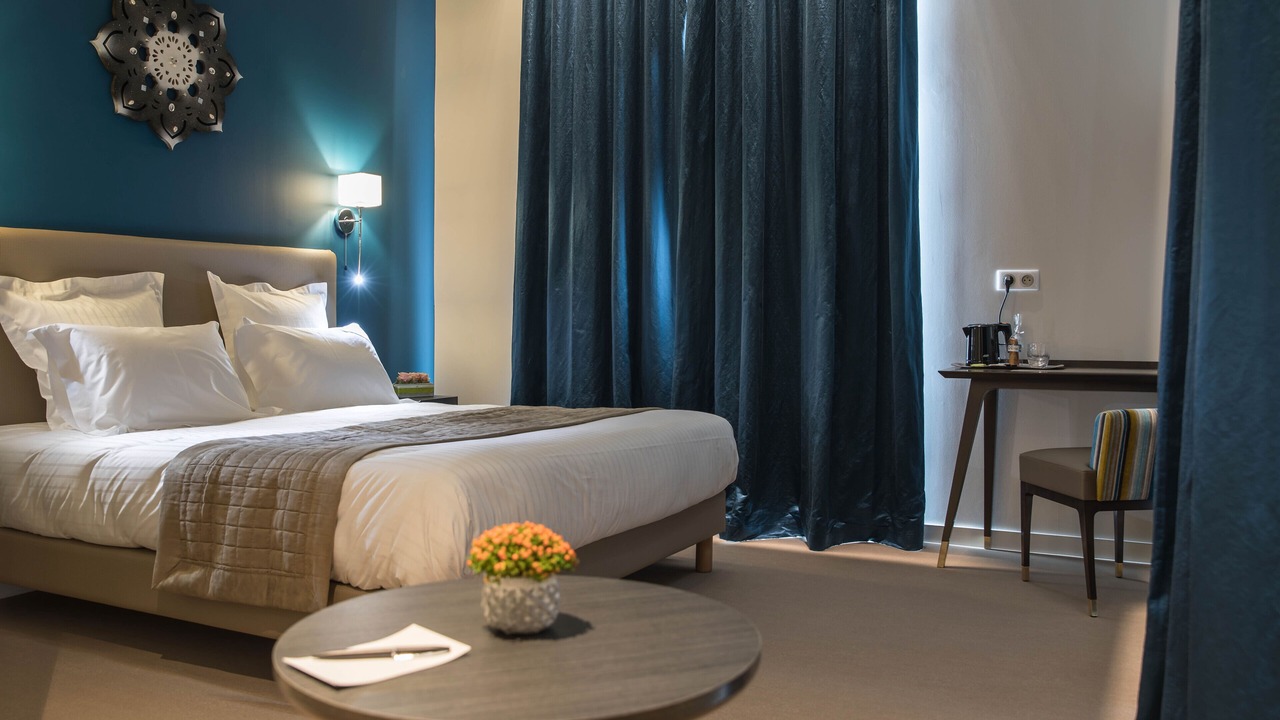 Photo of Bedroom in Meru