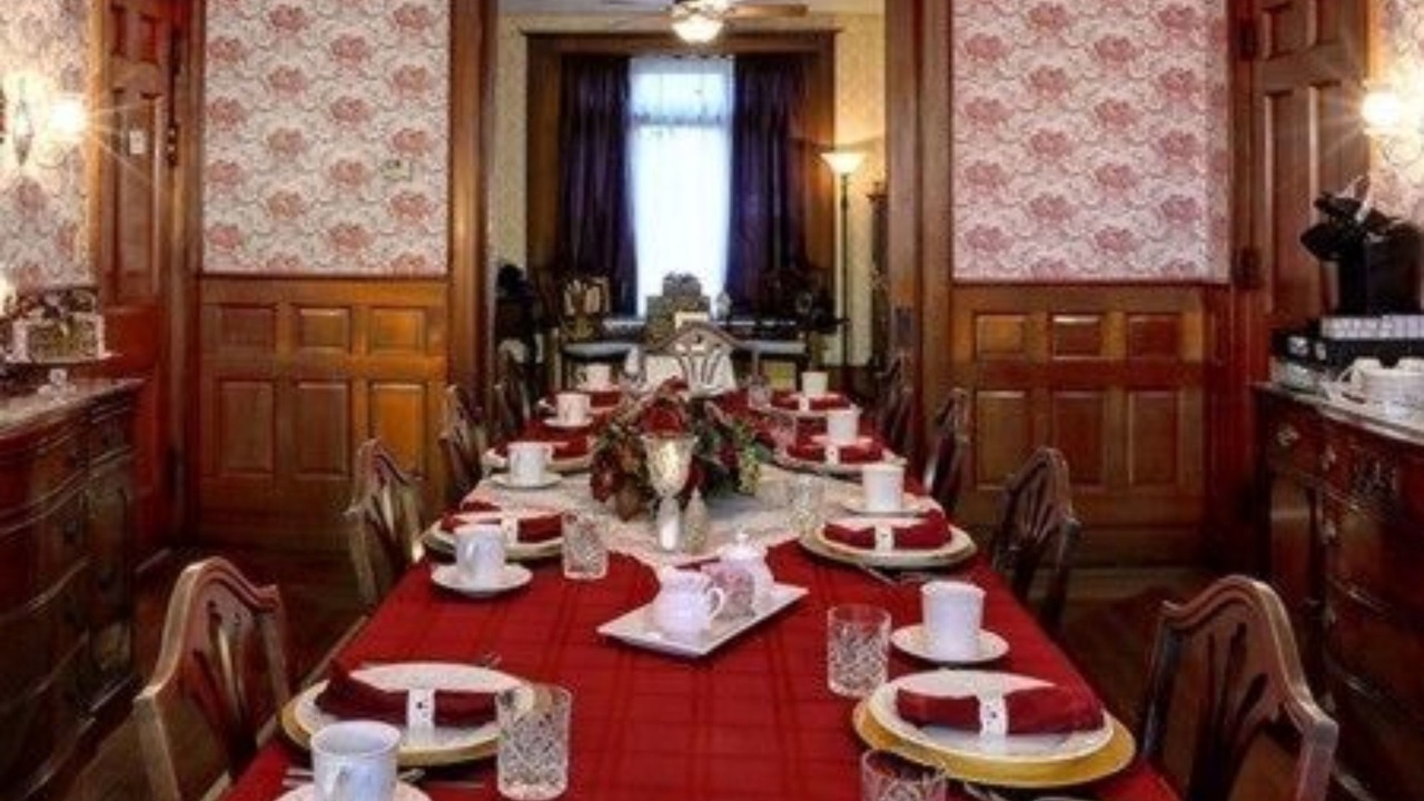 Photo of Others in Seneca Falls