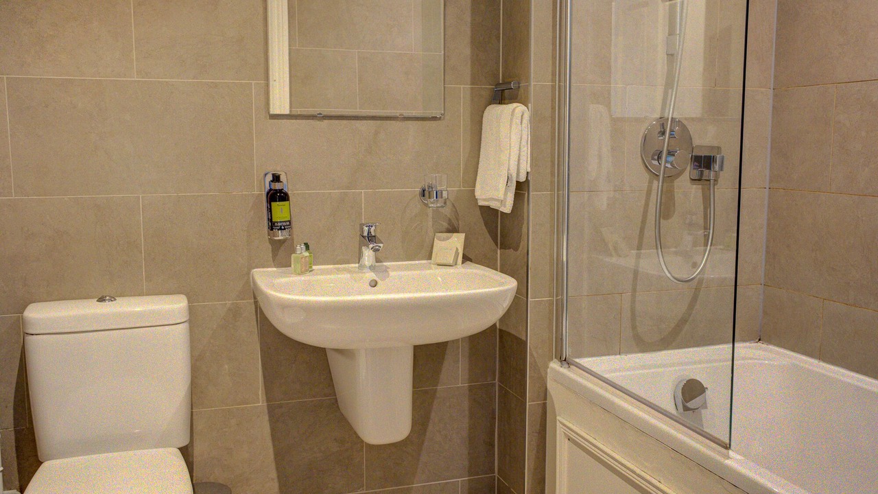 Photo of Bathroom in Settle